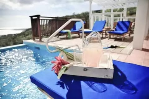 Villa Paradisso - South Hills