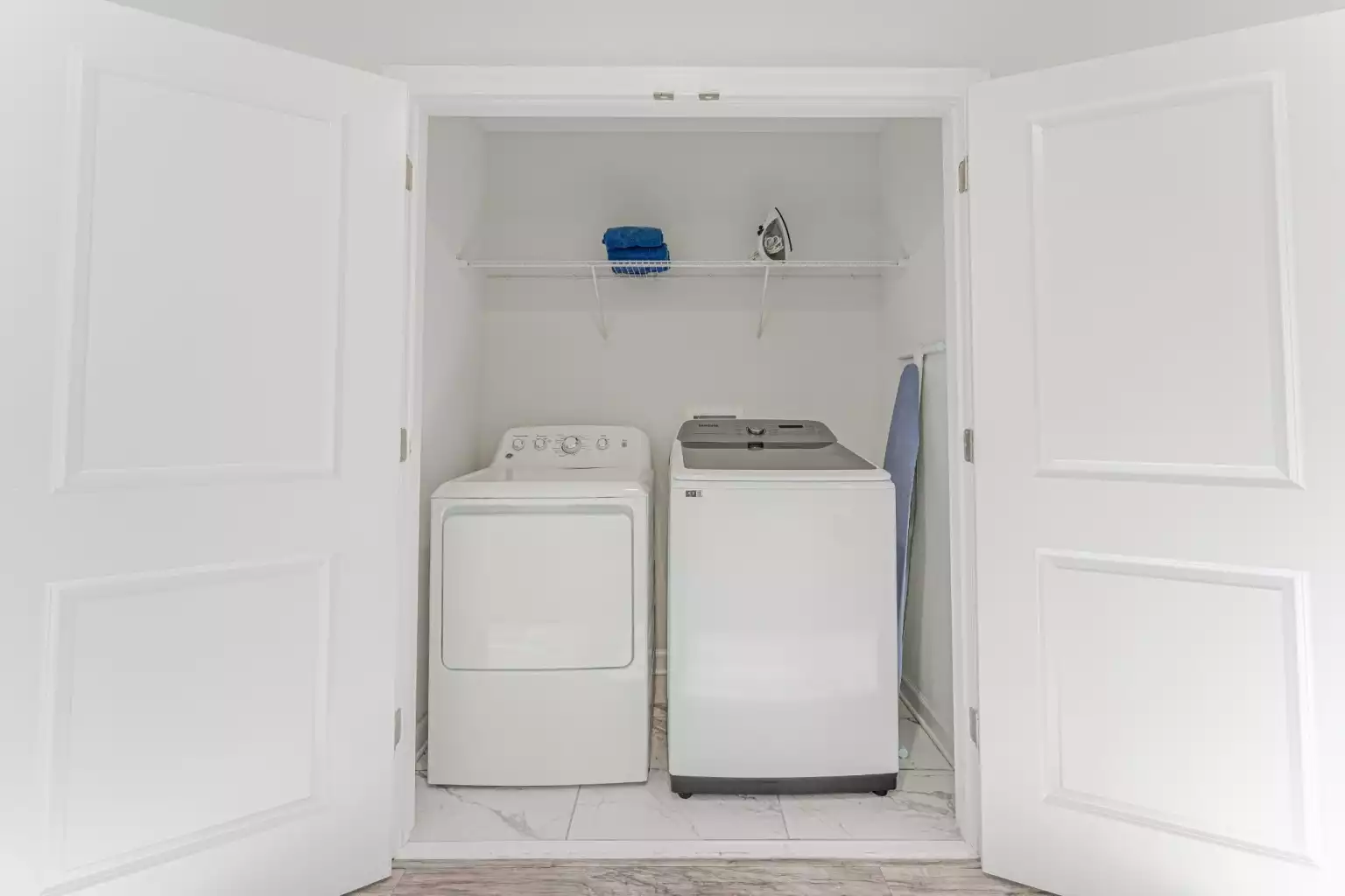 Luxury Villa 8 beds, 5 bath, 15 mins to Disney - Four Corners