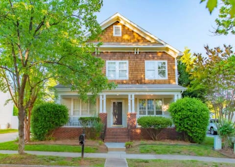 3 BR House in Birkdale Village,Close to Charlotte!
