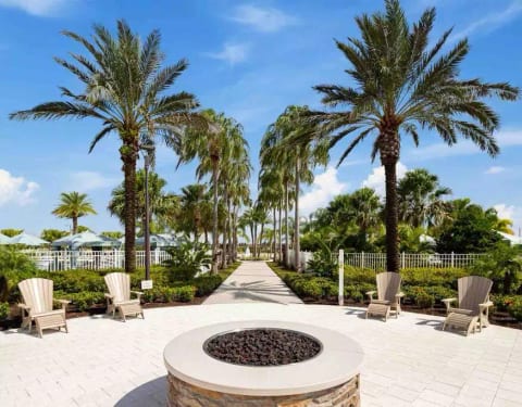 SOLARA RESORT!! Sleeps 13 W/ Pool near Disney! 🎢