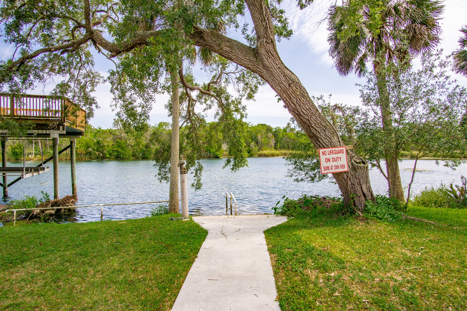 kings-bay-inlet-front-house-with-5-bedrooms-and-3-bathrooms/