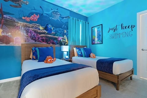 BR #11  "Nemo" Themed w/2 Twin Beds  - Ensuite BA  - Level Two
