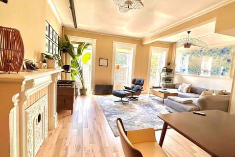 Relaxing & cozy SPA. apt in Brooklyn mins to MHTN