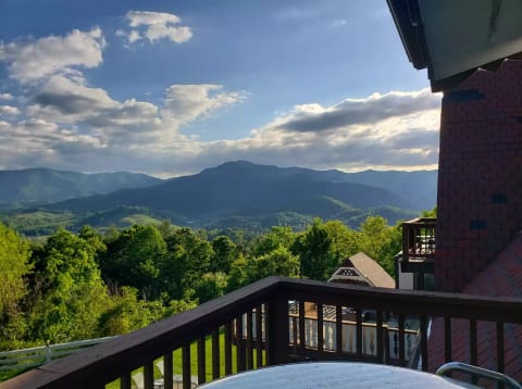 Enjoy stunning views from each of the 4 decks