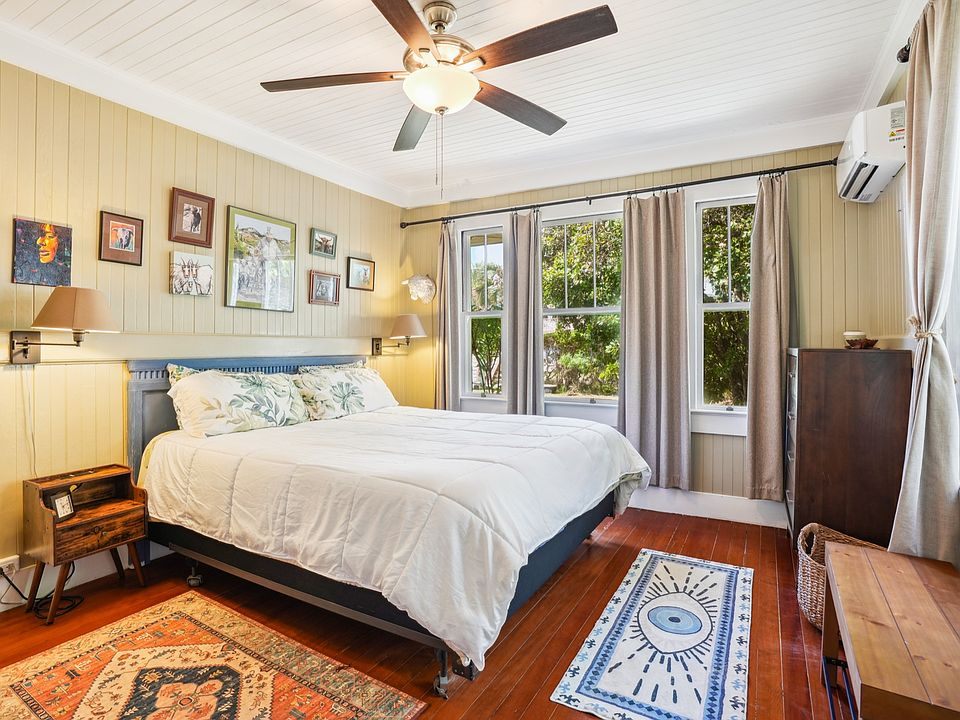 kauai-home-in-kapa-a-one-block-from-the-beach/