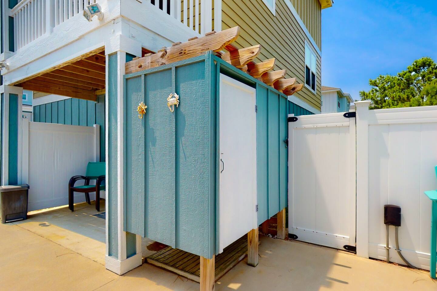 Outdoor shower