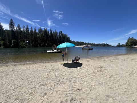 Twain Harte Lake - heaven in the summer!