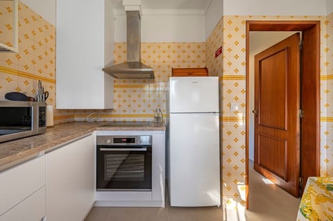 Exclusive Family Pool Retreat | Sintra and Beaches