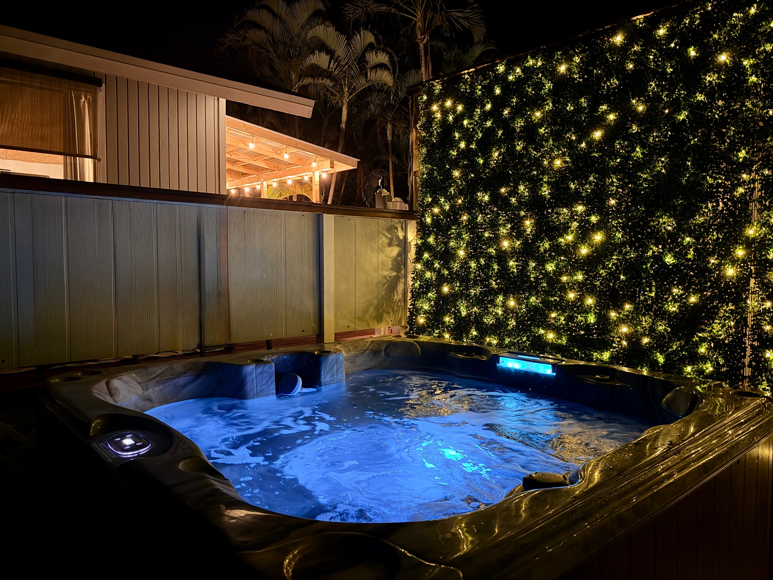 Kihei/Maui private home 4B/3BA Pool,Hot Tub, A/C
