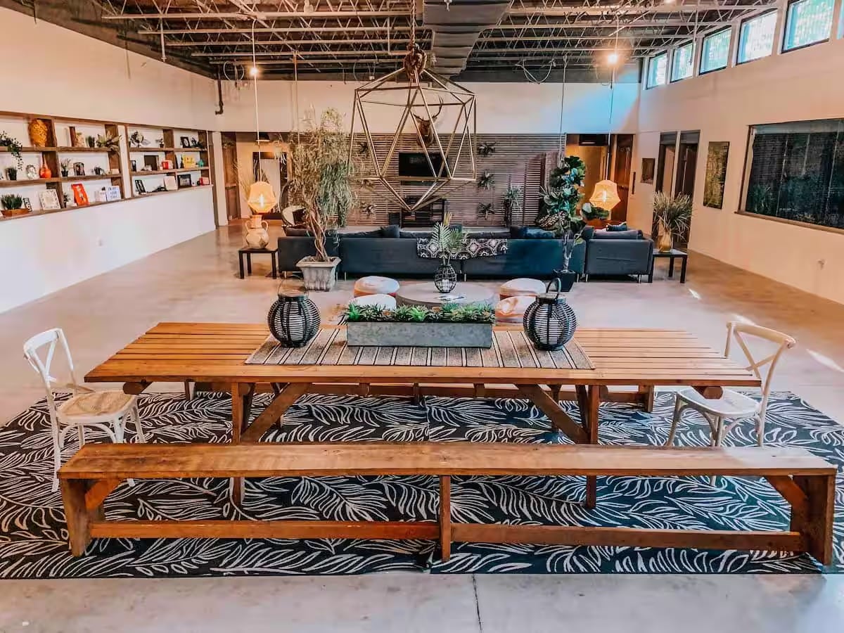 Bohemian 6500sf hot tub ping pong darts sleeps 30 image 45