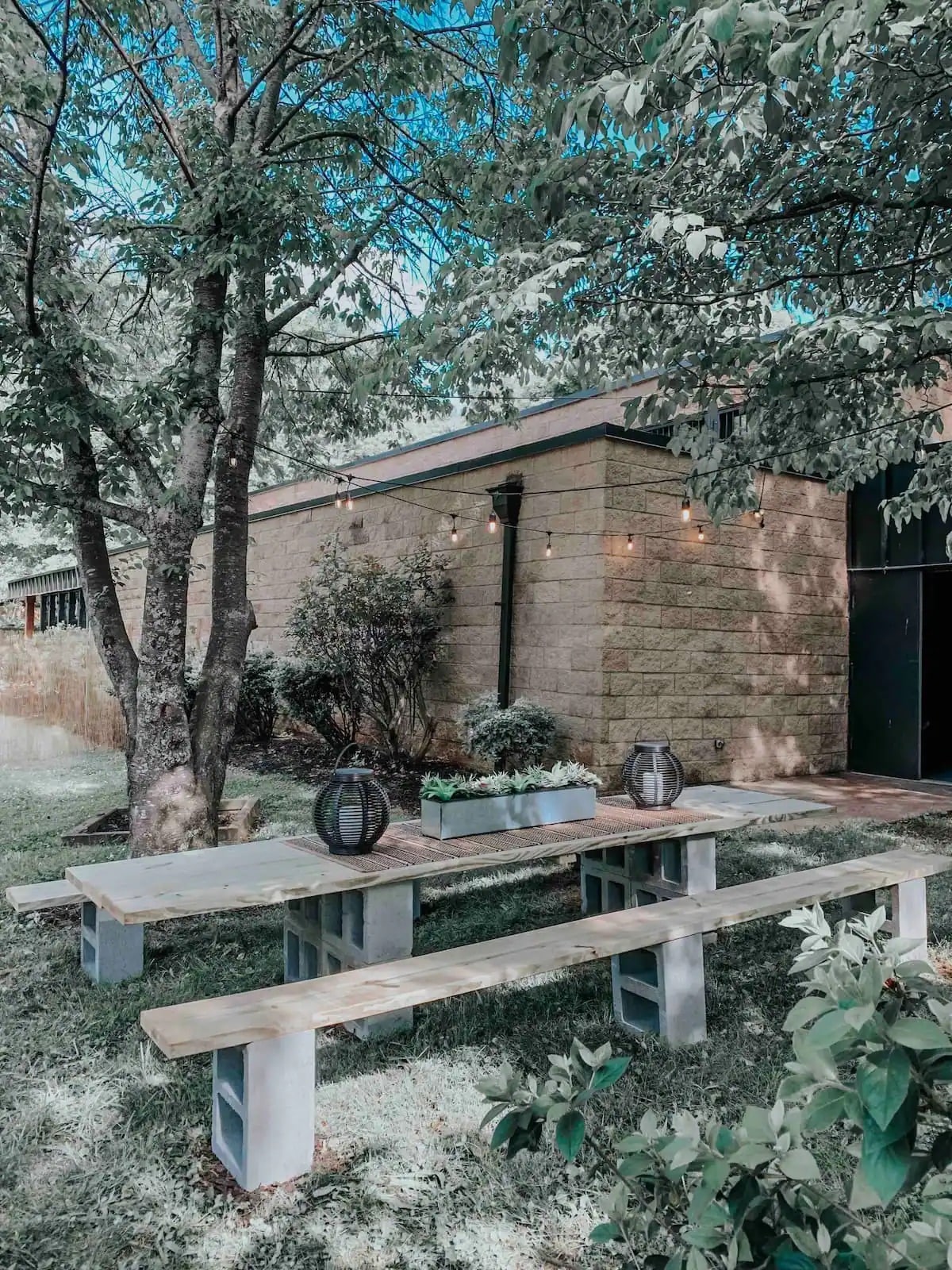 Bohemian 6500sf hot tub ping pong darts sleeps 30 image 47