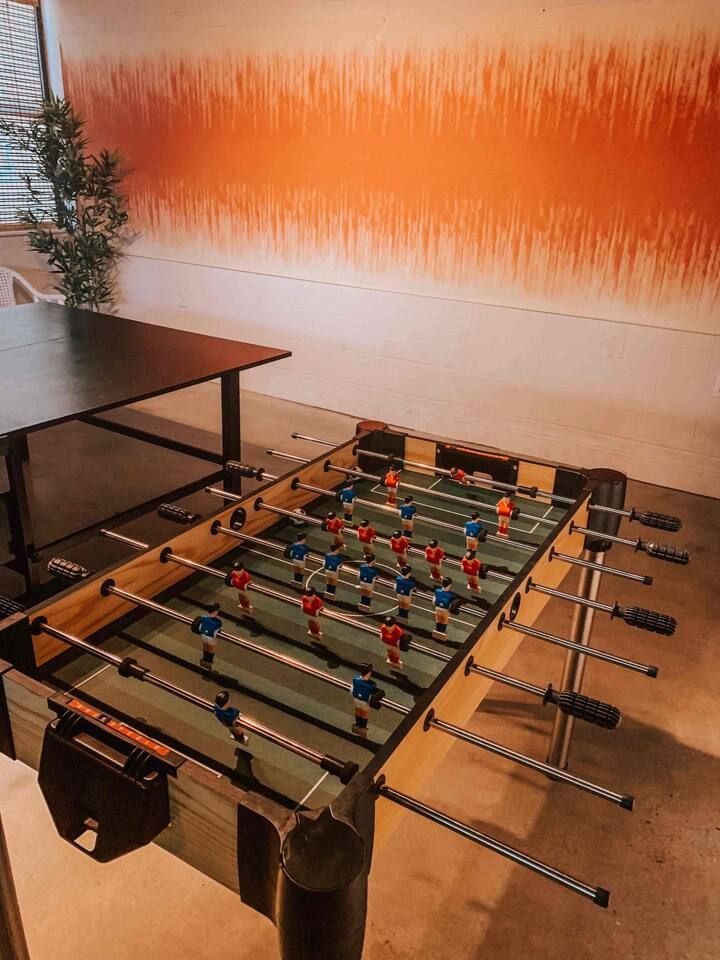 Bohemian Villa 6500sqf Hot Tub Pool Table PingPong