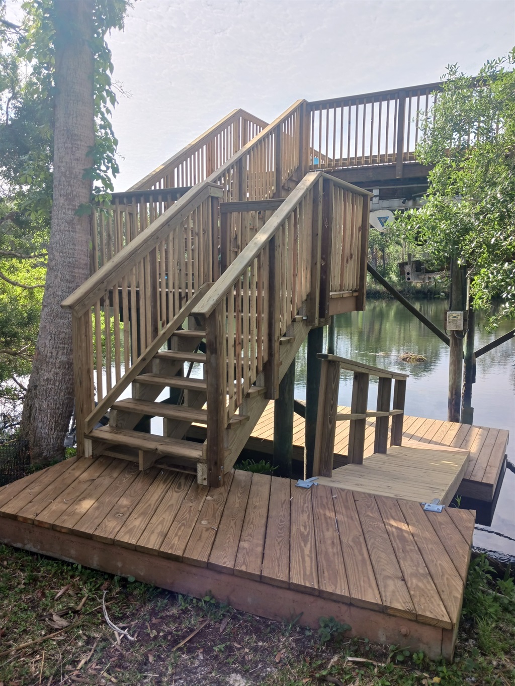 kings-bay-inlet-front-house-with-5-bedrooms-and-3-bathrooms/