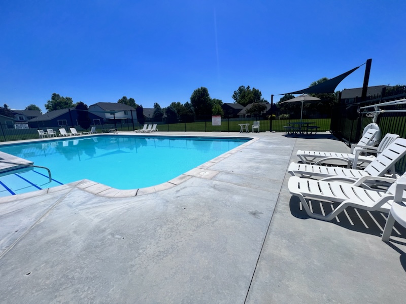 the-white-custom-farmhouse-5-bedroom-home/