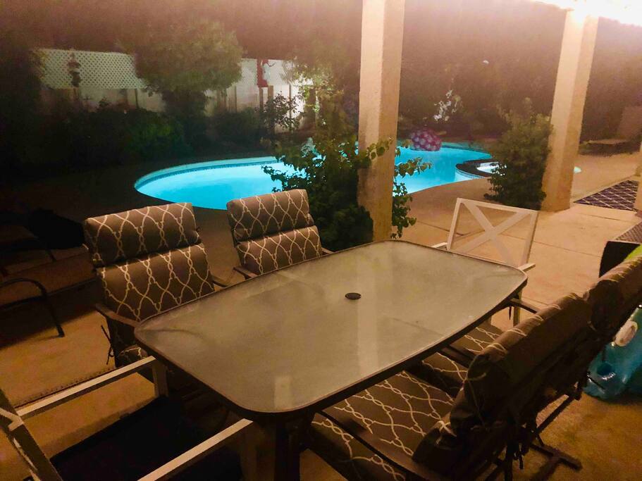 Outdoor dining area Outdoor dining area - Happy Cactus: Repeat Guest /Direct Booking Site - Oro Valley