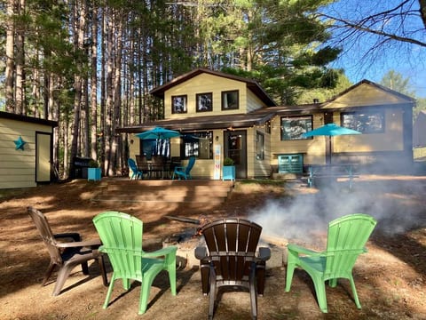 Happy Cabin: Repeat Guest /Direct Booking Site