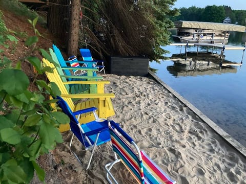 Happy Cabin: Repeat Guest /Direct Booking Site
