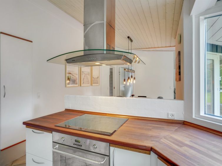 thorsmod-2-6km-from-the-sea/