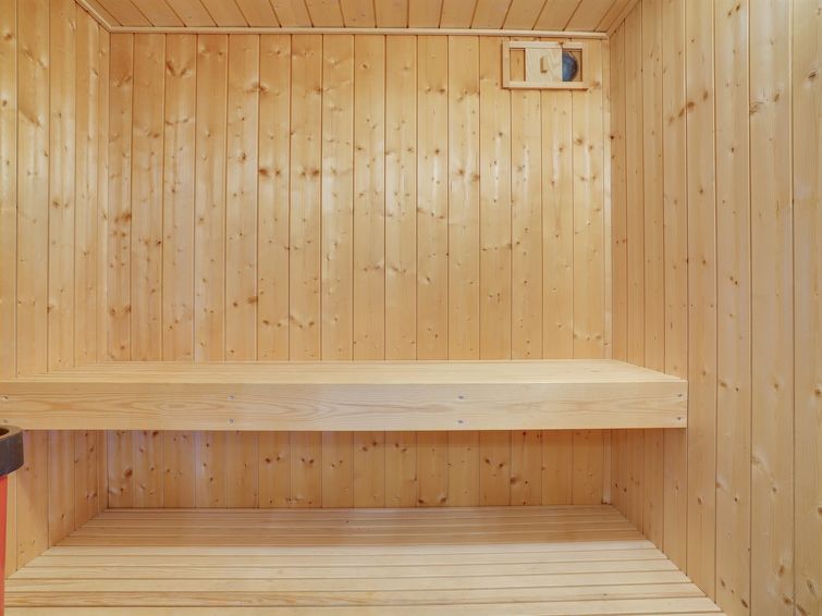 thorsmod-2-6km-from-the-sea/