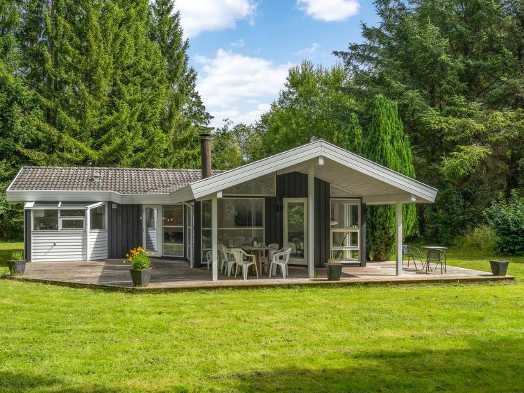 thorsmod-2-6km-from-the-sea/