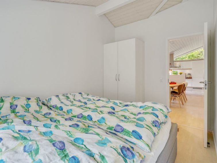 thorsmod-2-6km-from-the-sea/