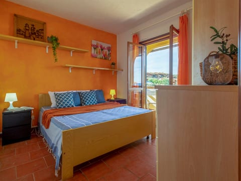 F4 - F2, Baia de Bahas