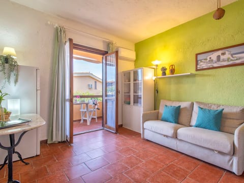 F4 - F2, Baia de Bahas