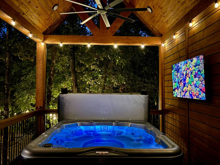 New*8Arcades*HotTub*FirePit*MovieScreen*Playset