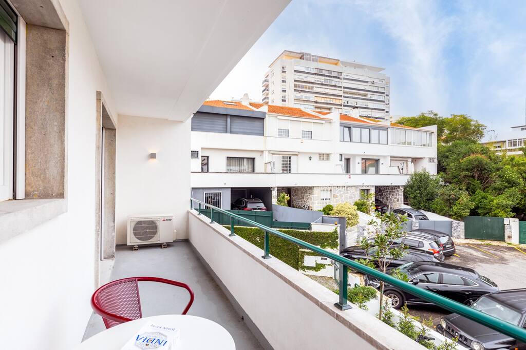 Suite - view from the balcony - Augusto - your family house in the heart of Lisbon - Lisbon