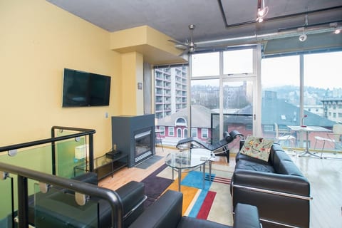 2 story, 2 bath Downtown View Condo