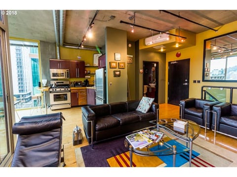 2 story, 2 bath Downtown View Condo