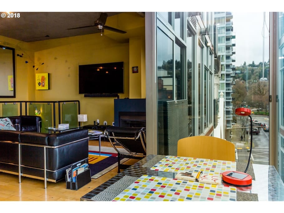 2 story, 2 bath Downtown View Condo - Portland