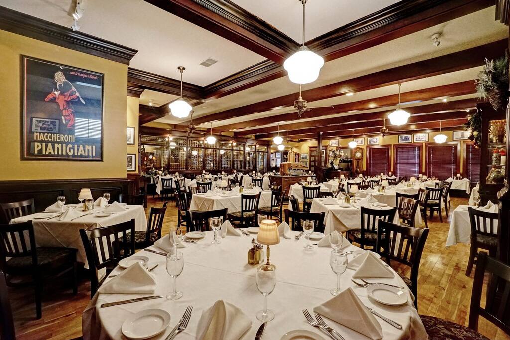 Capri - Italian Restaurant - Middle Level of the House with Working Space - Darien