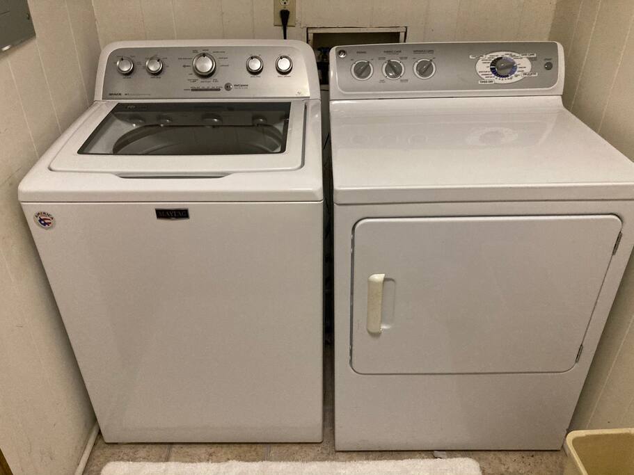 Washer and dryer - Base Camp at Hawks Nest - Seven Devils