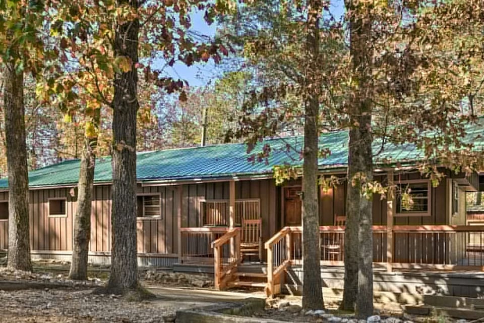 Daze Off con gran terraza y jacuzzi - Broken Bow