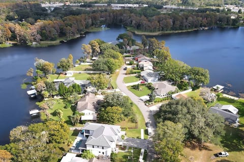 Luxury Waterfront Villa w/ Pool, Jacuzzi