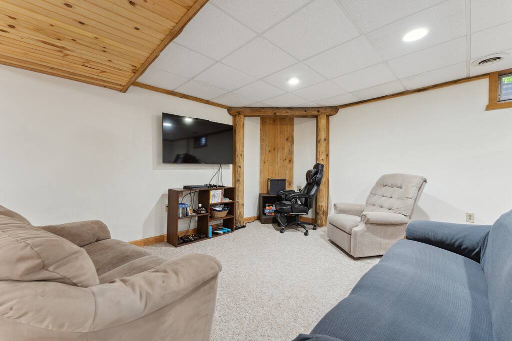 The lodge basement game room is a great place to spend your time having fun (kids and adult kids). Enjoy the PS4 & Wii with lots of games, full size arcade game with 3,000 games, foosball, arts and crafts area with supplies, board games, and more. The lodge basement game room is a great place to spend your time having fun (kids and adult kids). Enjoy the PS4 & Wii with lots of games, full size arcade game with 3,000 games, foosball, arts and crafts area with supplies, board games, and more. - Eagle Bluff Estate - Mauston