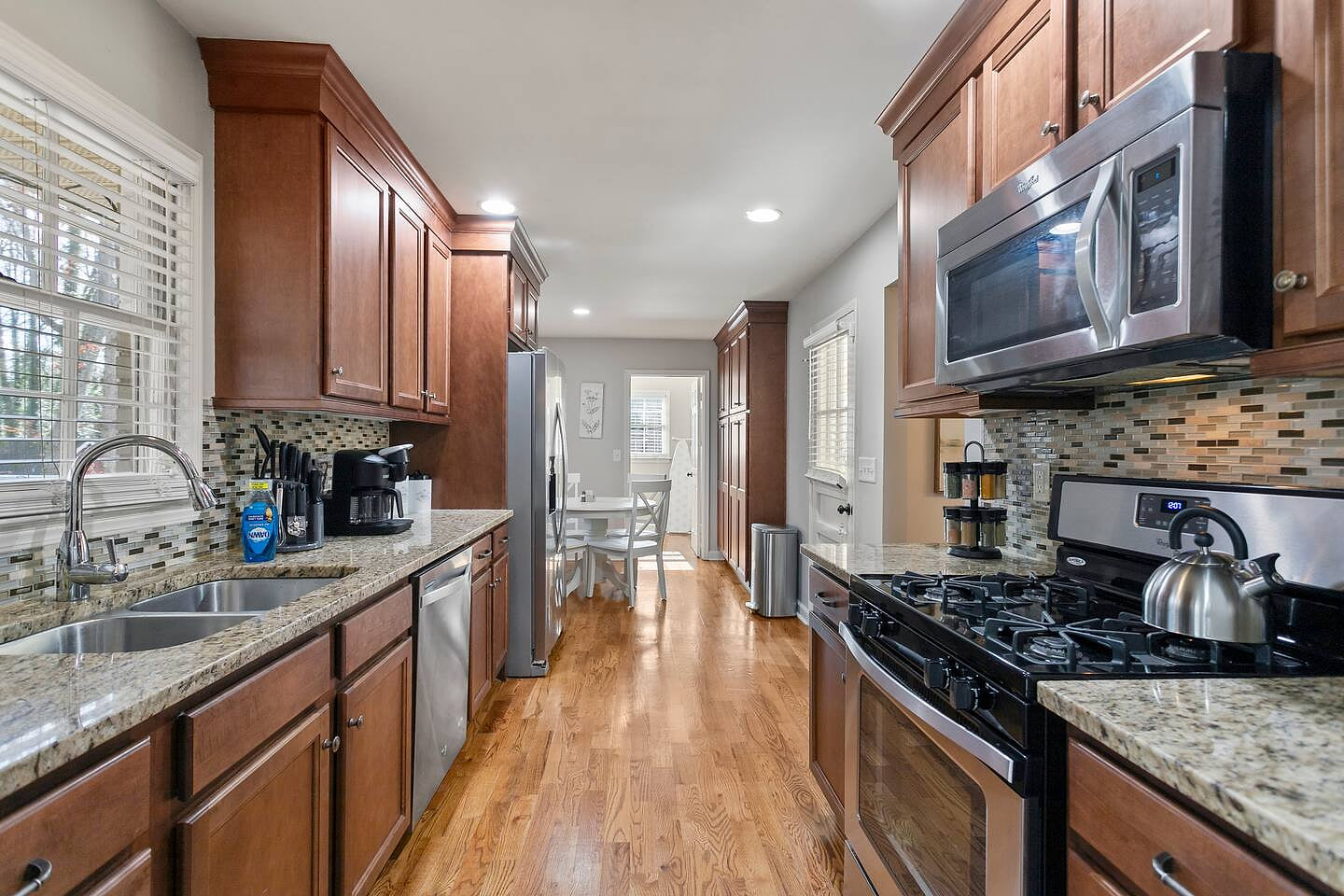 Marietta GEM/ Pet friendly/Theatre Room