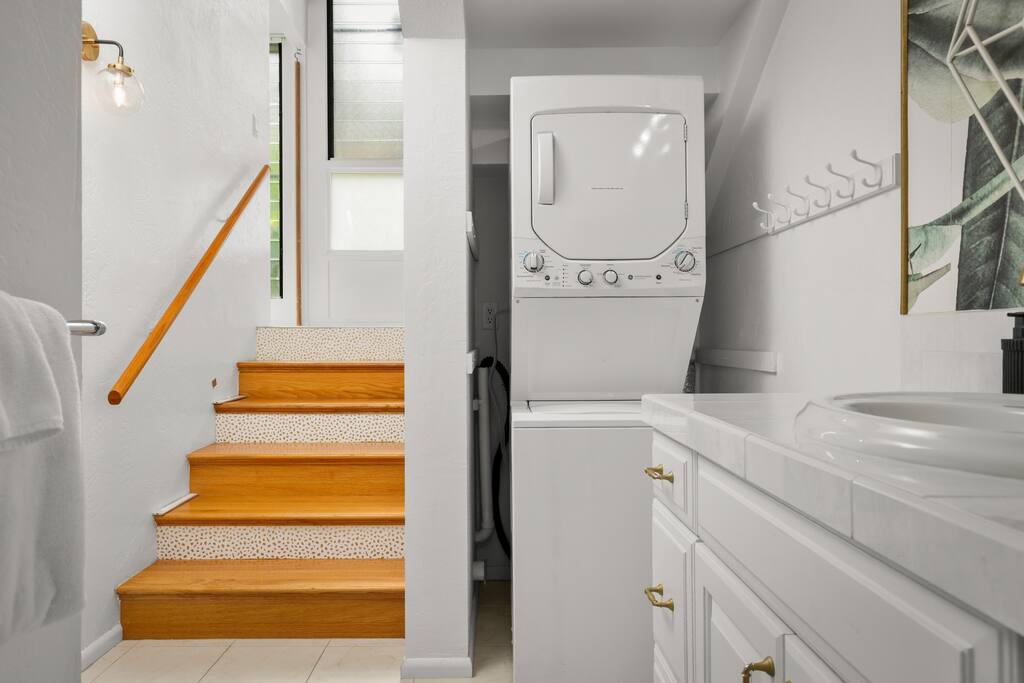 Oceanview Kona Condo | A/C, 2 Lanais, Near Golf - Kona