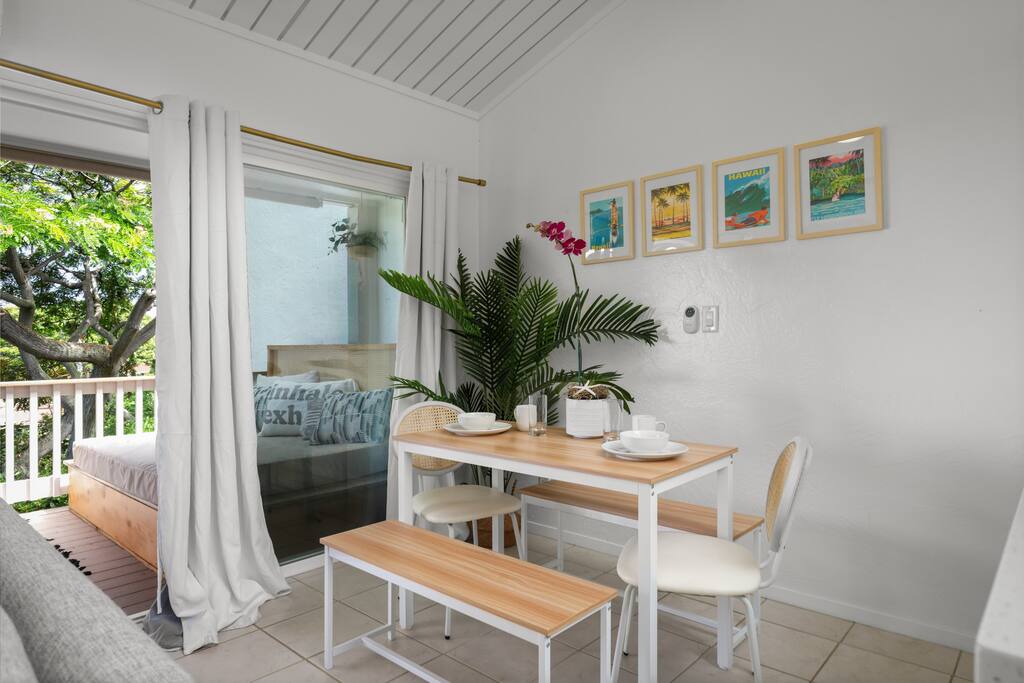 Oceanview Kona Condo | A/C, 2 Lanais, Near Golf