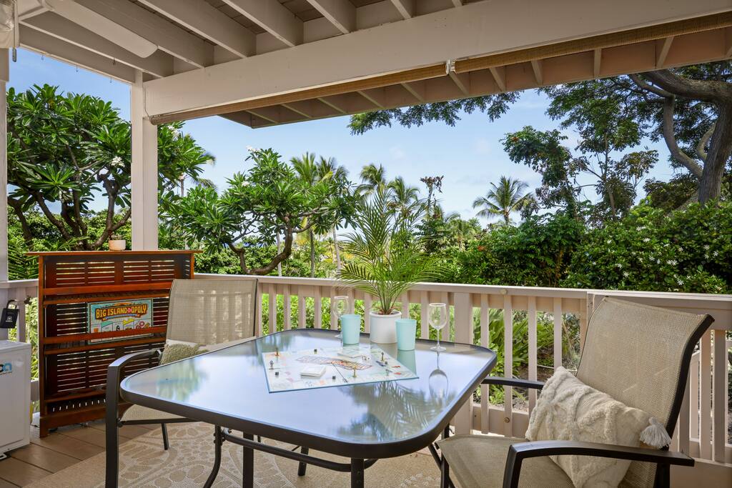 Lower lanai also offers ocean views.  - Oceanview Kona Condo | A/C, 2 Lanais, Near Golf - Kona