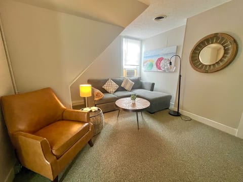 Narragansett Pier Penthouse