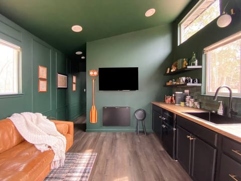 The Patsy at High Bank - Elk River Front Cabin