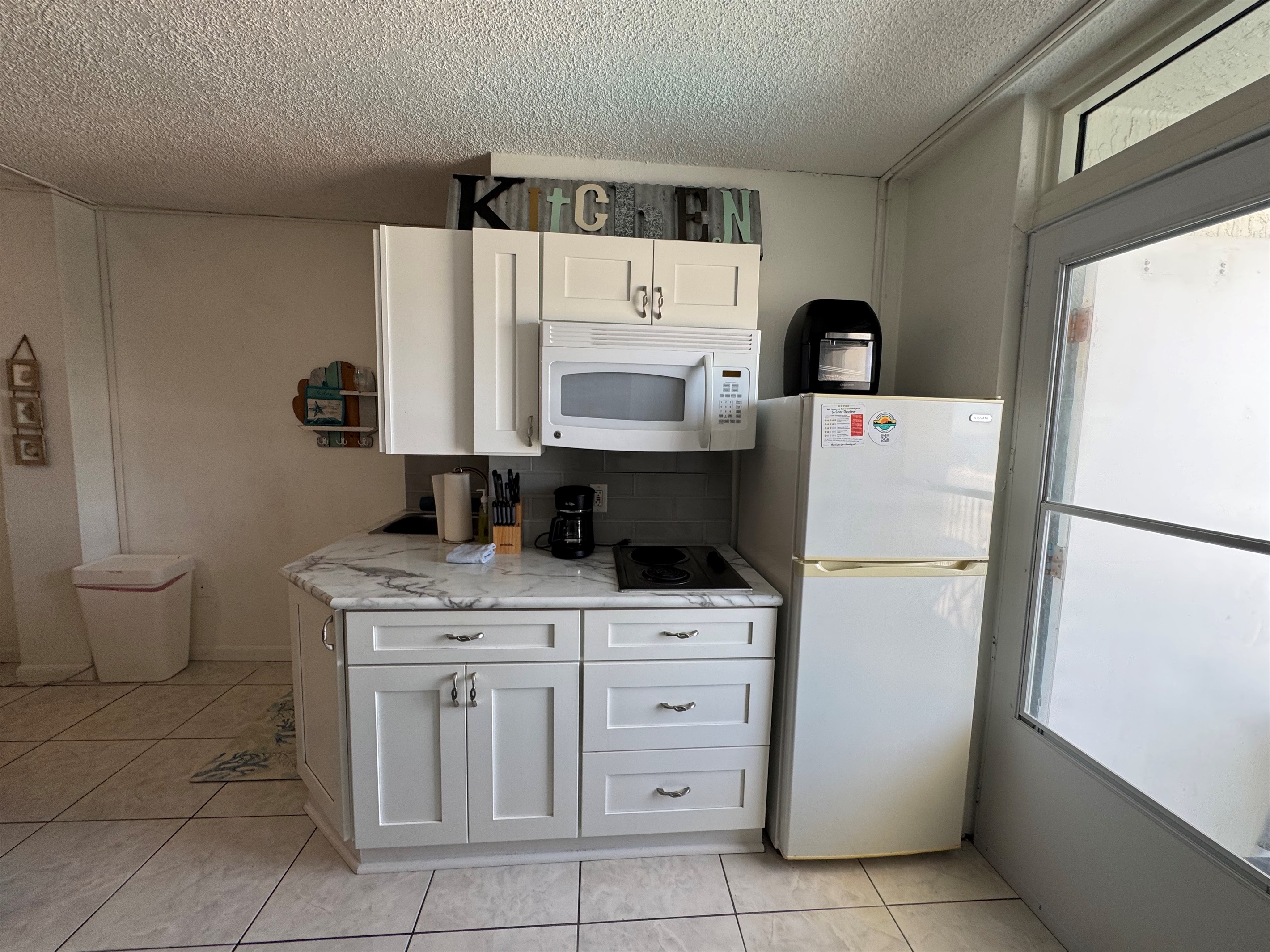 direct-ocean-front-view-1-bedroom-2-pools-ocean-jewels/