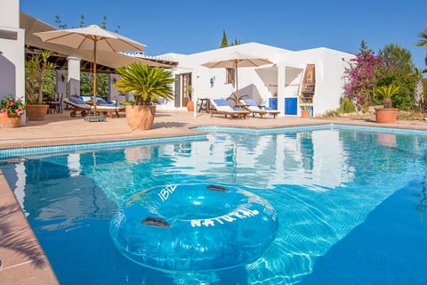 Ibiza Villa with pool - 5 min by car to Ibiza town