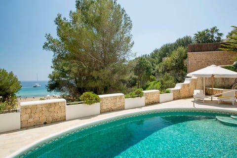 Pool and Beach Cala Llenya