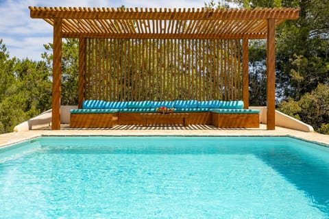 Pool and Chill Out