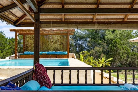 Pool Chill Out from Gezebo
