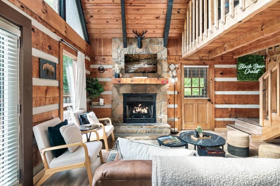 Recently updated/renovated modern cabin
