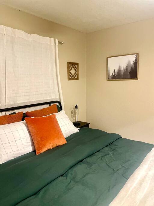 Cozy bedding for your comfort - Almanor Ridge Retreat - Lake Almanor West